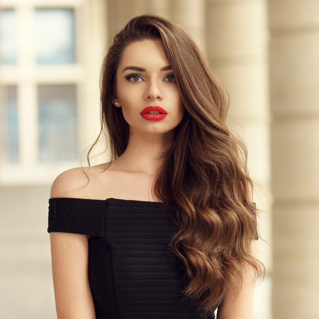Beautiful Brunettes Pics Beautiful Brunettes Pics